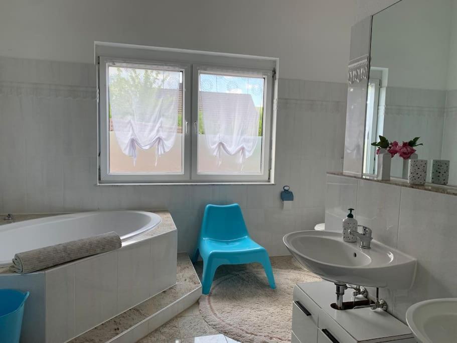 Wohlfuehloase Auf 133-160Qm In Der Idylle An Der Nahe Apartment Duchroth Luaran gambar